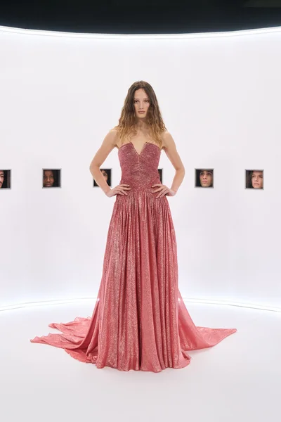 Look 11